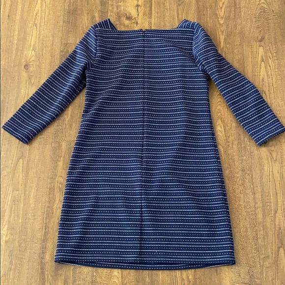 Loft Shift Dress - Picture 4 of 6